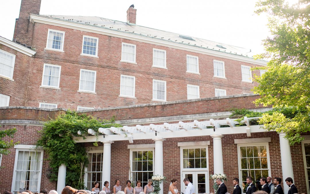 How to Tackle the Wedding Venue Search