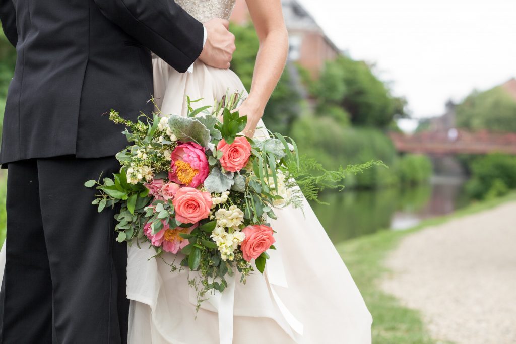 vibrant colorful bridal bouquet