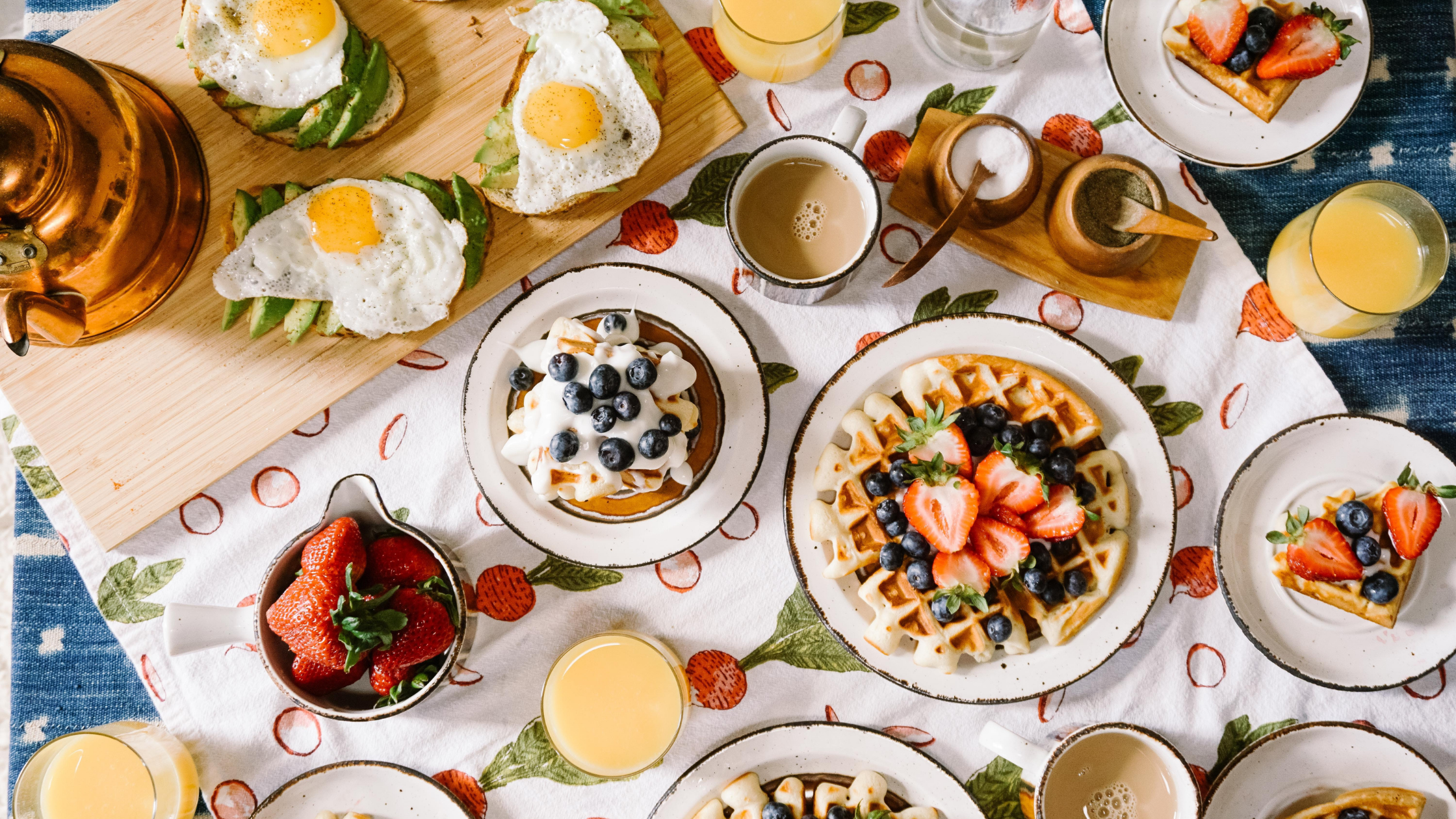 50 Ideas for an Unforgettable Post-Wedding Brunch