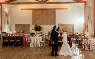 Jill & Jeff’s Fall Wedding at Rosewood Farms